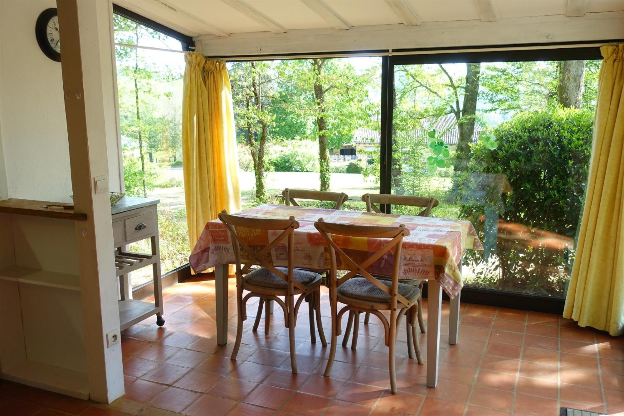 Domaine De Cournet Haut, A 17Th Century Property Set On A Calm, Idyllic Domain With Pool, Tennis, Bikes And More Les Vauries Habitación foto