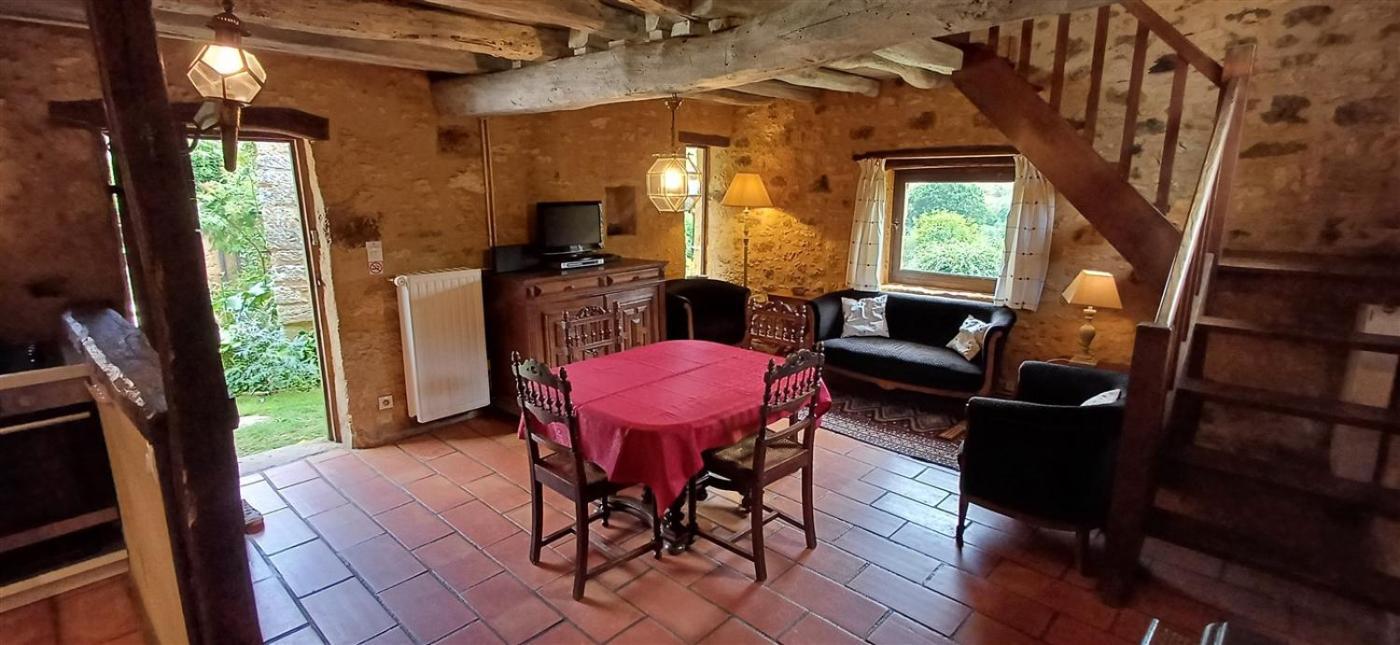 Domaine De Cournet Haut, A 17Th Century Property Set On A Calm, Idyllic Domain With Pool, Tennis, Bikes And More Les Vauries Exterior foto
